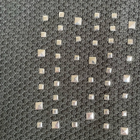 Knitted winter scarf - Picture 4 of 5